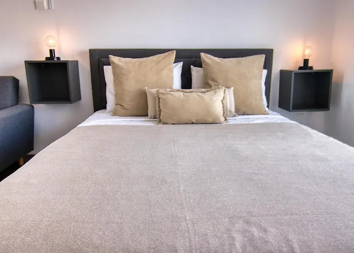 Phaedrus Living: Seaside Luxury Flat Athina 117 Апартаменты